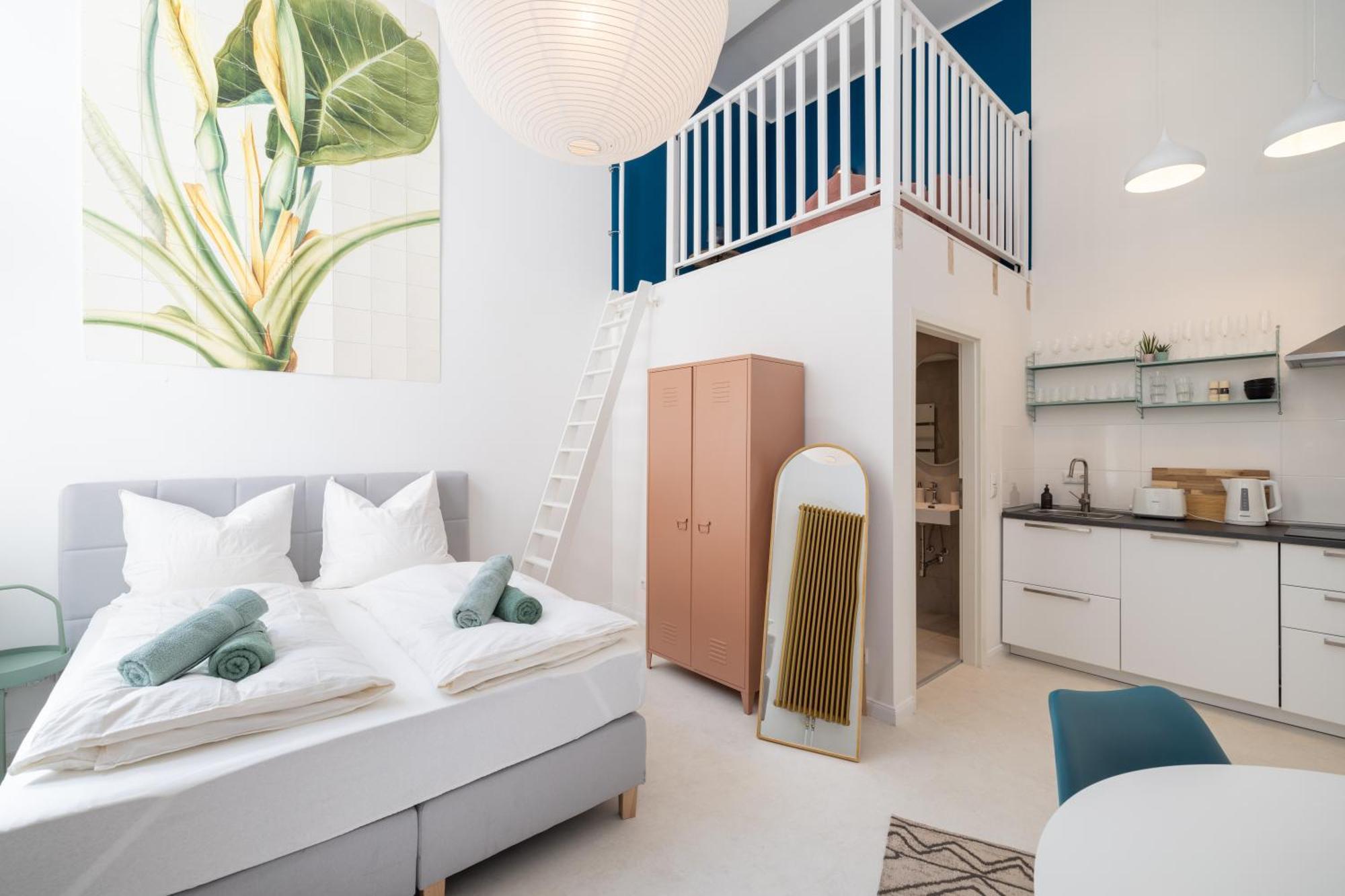 Great 2-Room Loft With 2 Bathrooms And 2 Kitchen Βερολίνο Εξωτερικό φωτογραφία