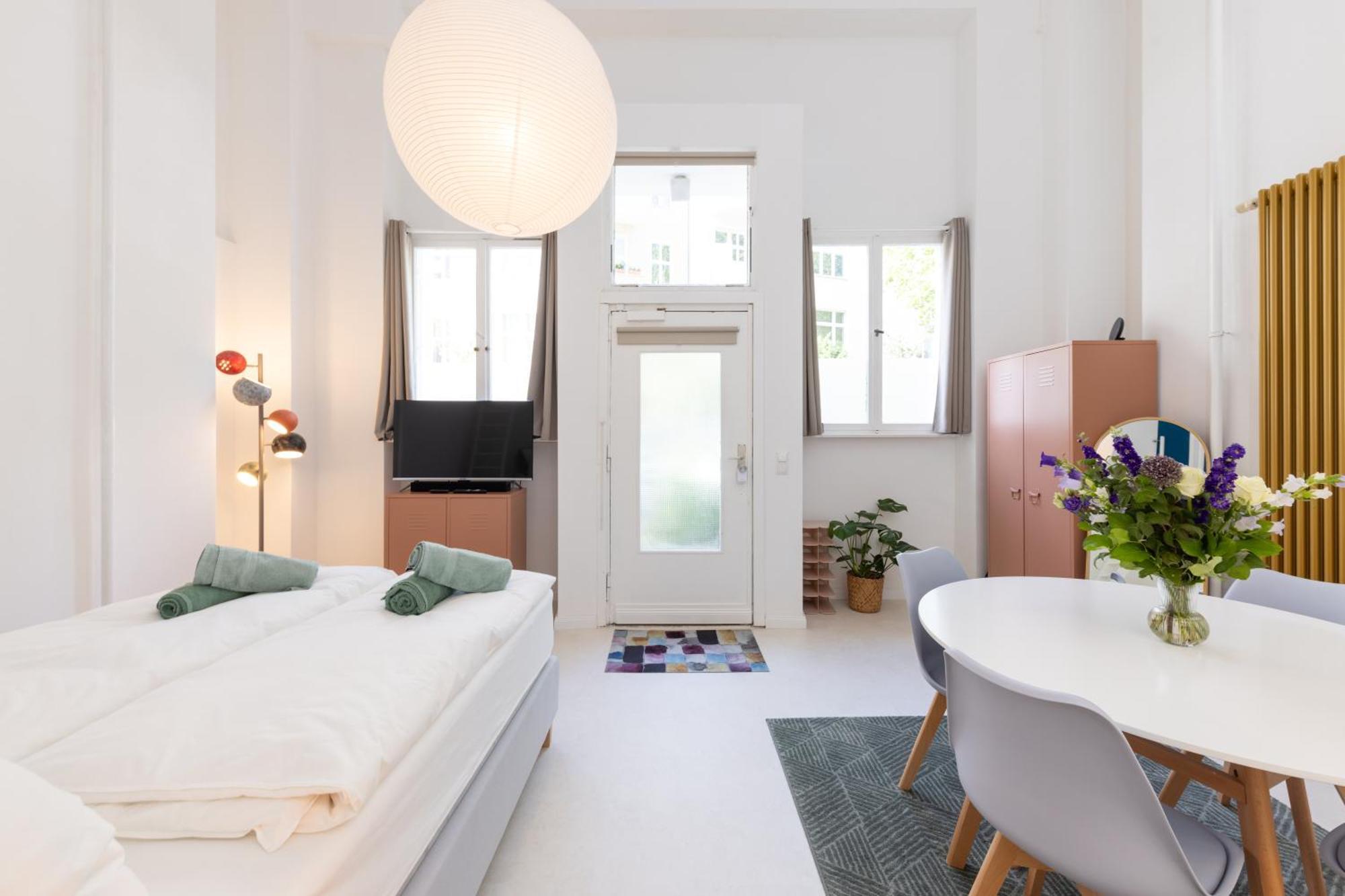Great 2-Room Loft With 2 Bathrooms And 2 Kitchen Βερολίνο Εξωτερικό φωτογραφία